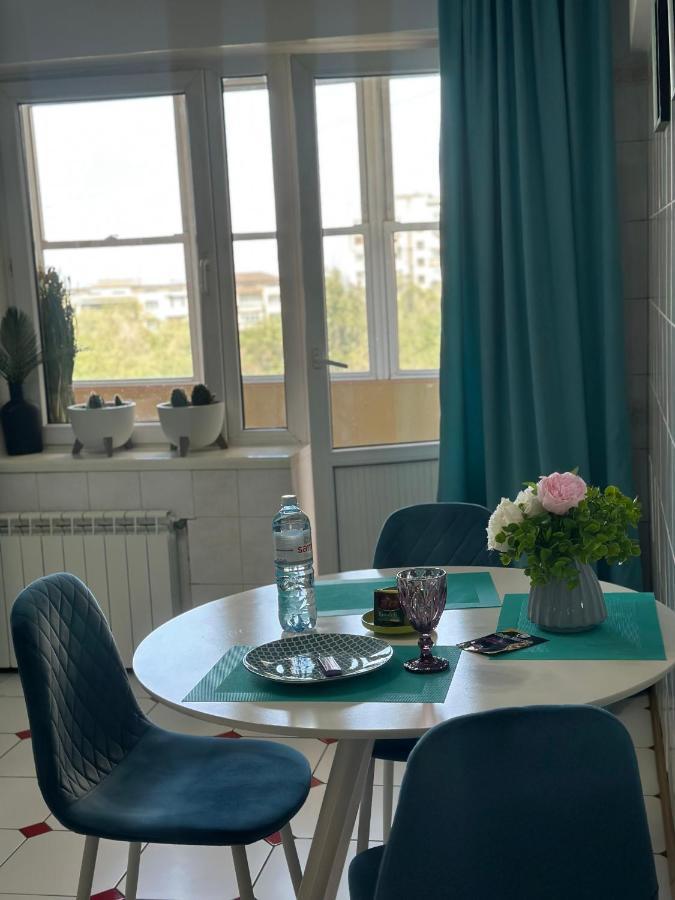 Apartment 13 *
