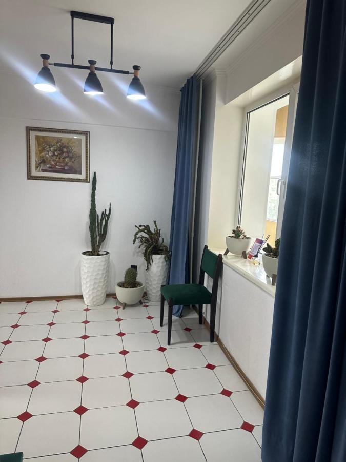 Apartment 13 *
